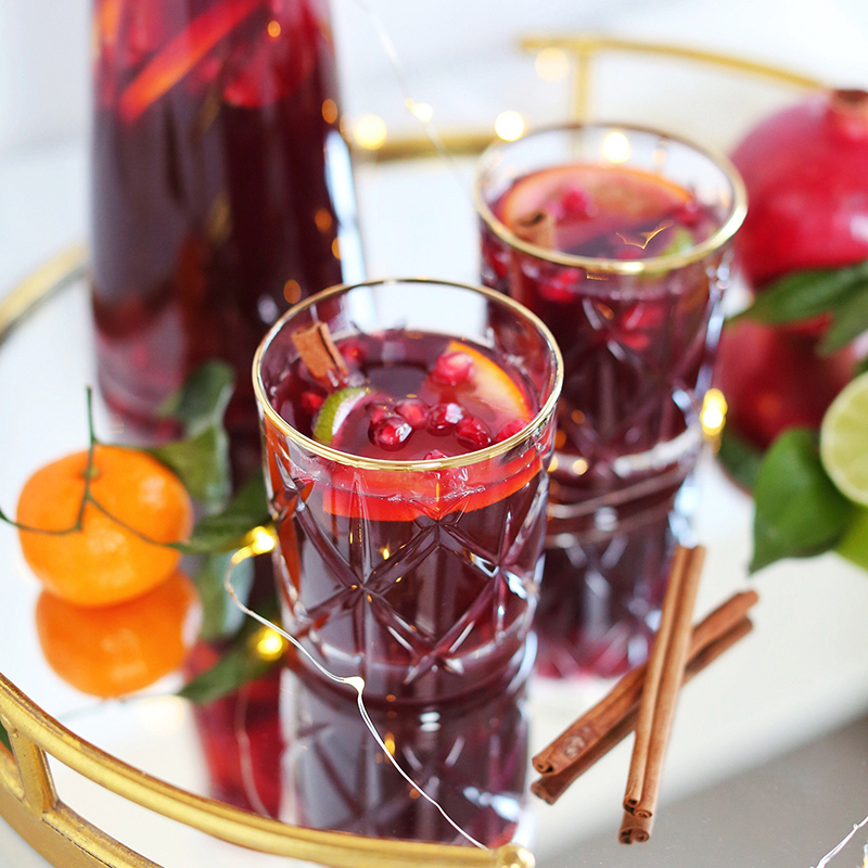 VANILLA POMEGRANATE MULLED WINE - JustineCelina