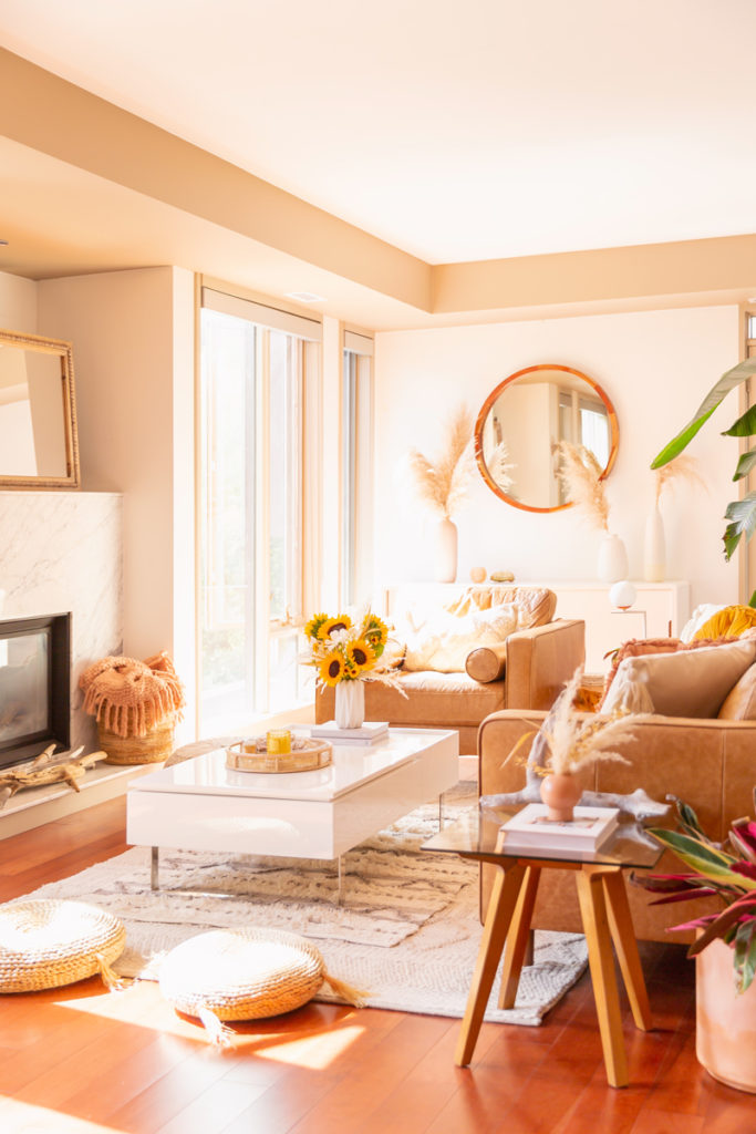 TRANSITIONAL SUMMER MEETS AUTUMN DECOR - JustineCelina